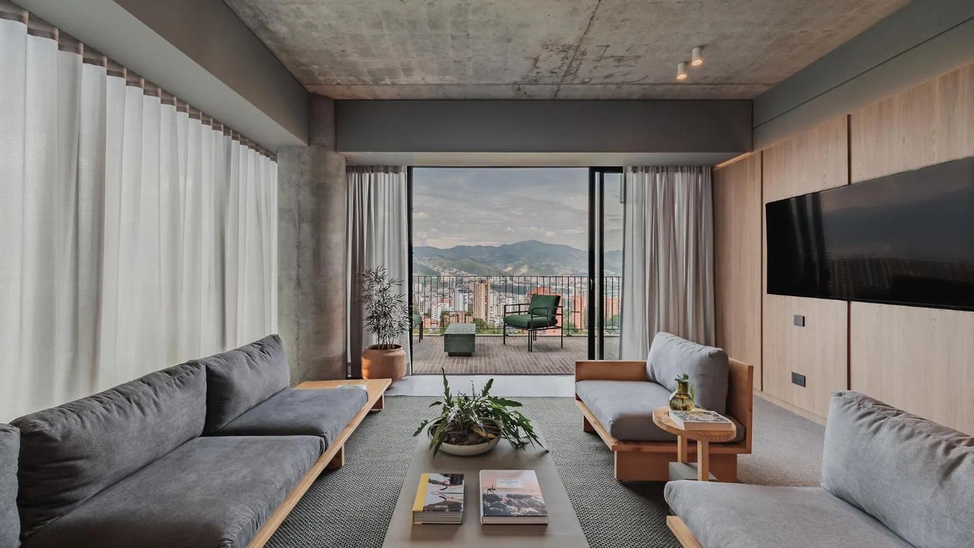 The Somos Loho Hotel Medellín 5*,  Colombia