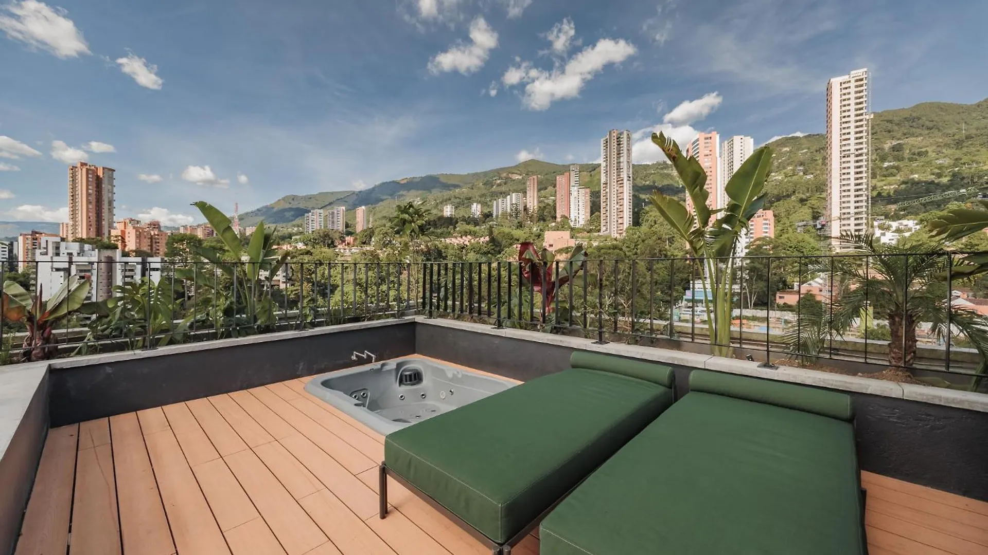 The Somos Loho Hotel Medellín 5*,  Colombia